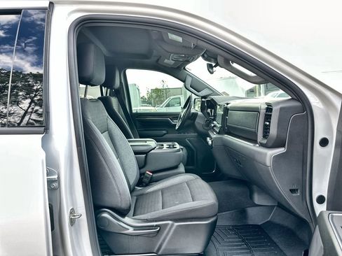 Certified 2024 GMC Sierra 1500 Elevation image 28