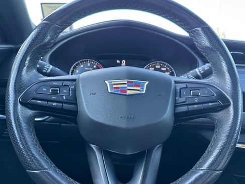 Certified 2019 Cadillac XT4 Sport w/ Cold Weather Package AWD/4WD image 27