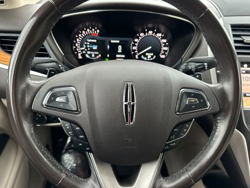 Used 2018 Lincoln MKC Select w/ Select Plus Package image 24