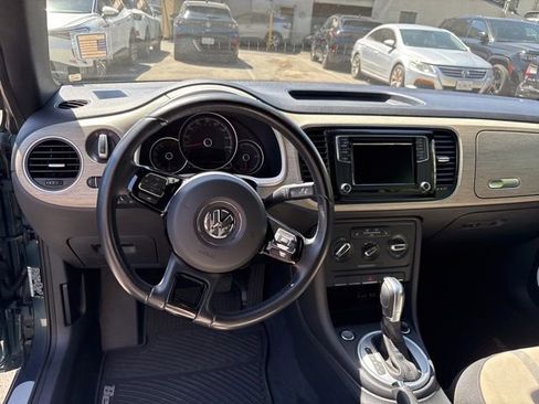 Used 2018 Volkswagen Beetle 2.0T Coast w/ Coast Lighting Package FWD image 6