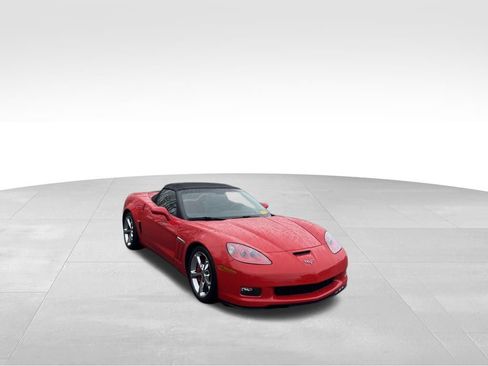 Used 2012 Chevrolet Corvette Grand Sport w/ 3LT Preferred Equipment Group image 10