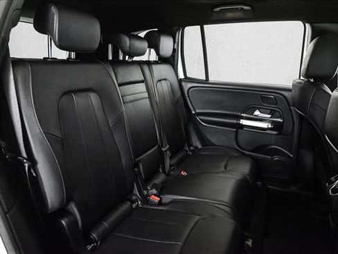 New 2026 Mercedes-Benz GLB 250 4MATIC image 22