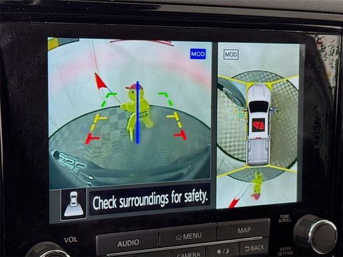 Used 2022 Nissan Frontier PRO-4X w/ Pro-4X Premium Package image 6