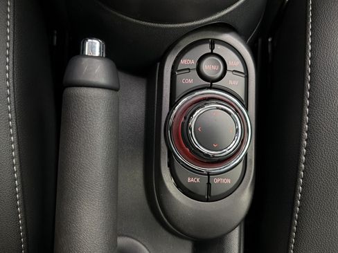 Used 2024 MINI Cooper S FWD image 34