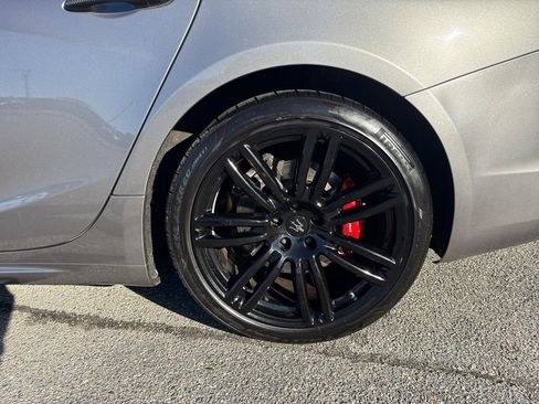 Used 2019 Maserati Ghibli S GranSport Q4 image 23