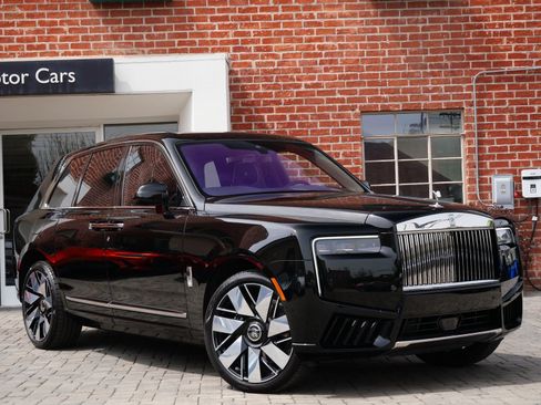 New 2026 Rolls-Royce Cullinan AWD/4WD image 20