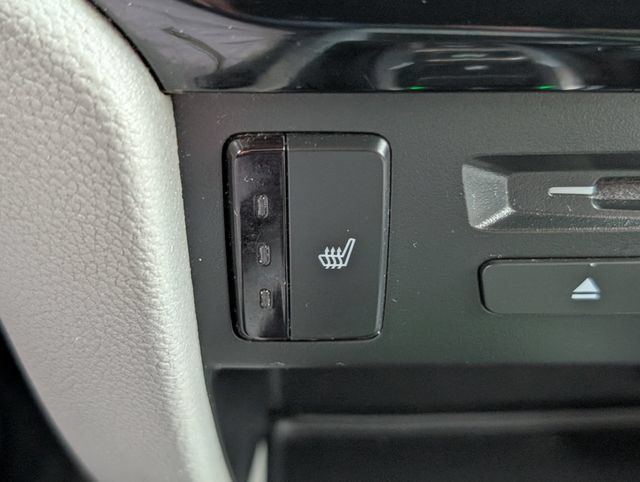 Used 2020 Honda Pilot Touring image 21