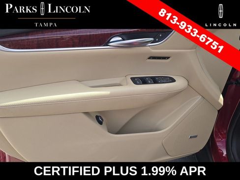 Used 2019 Cadillac XT5 Luxury FWD image 16