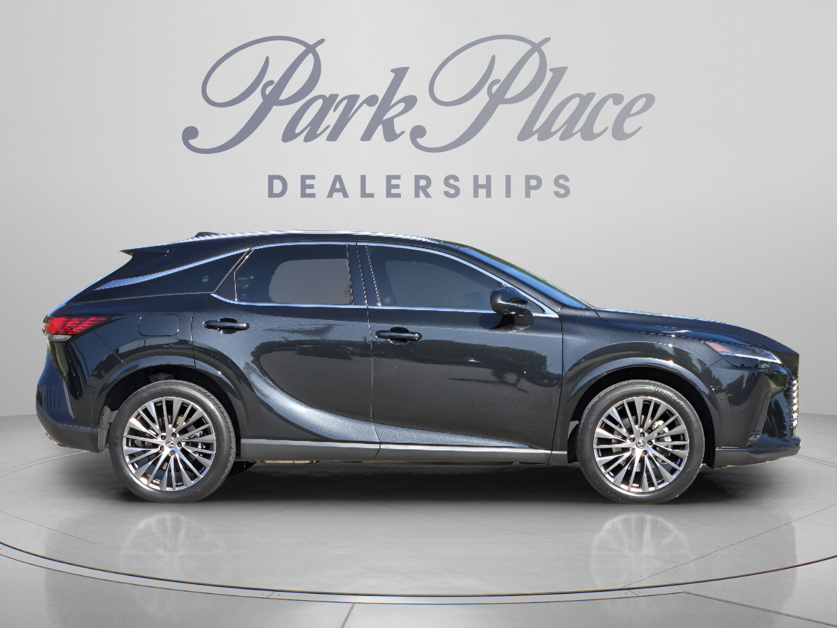 Certified 2025 Lexus RX 450h AWD w/ Convenience Package image 6