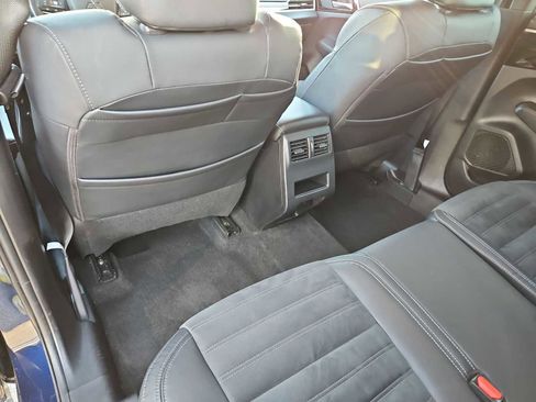 Used 2022 Mitsubishi Outlander SE image 19