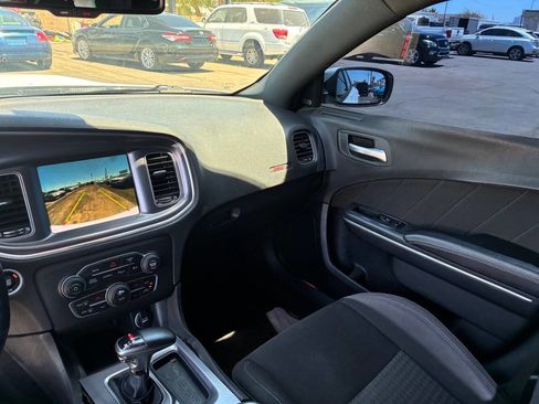 Used 2019 Dodge Charger Scat Pack w/ Driver Confidence Group RWD image 22