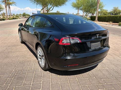 Used 2022 Tesla Model 3 Long Range AWD/4WD image 4