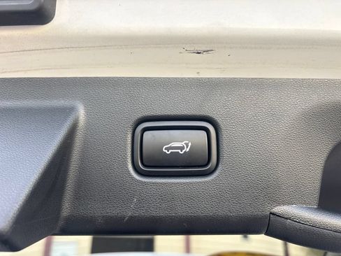 Used 2025 Hyundai Tucson SEL FWD image 14