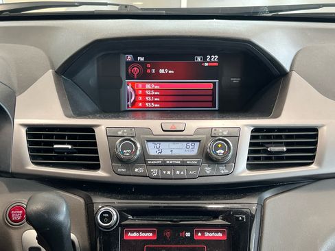 Used 2016 Honda Odyssey EX-L image 19
