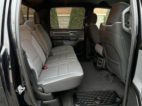 Used 2021 RAM 1500 Big Horn image 40