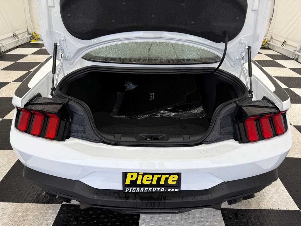 New 2026 Ford Mustang GT Premium w/ GT Performance Package RWD image 5