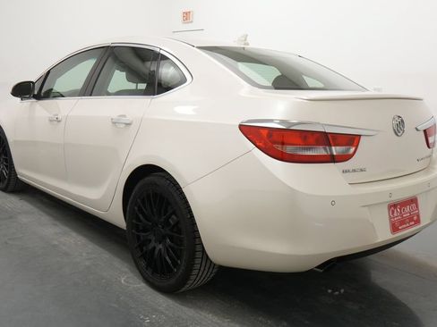 Used 2012 Buick Verano Leather FWD image 6