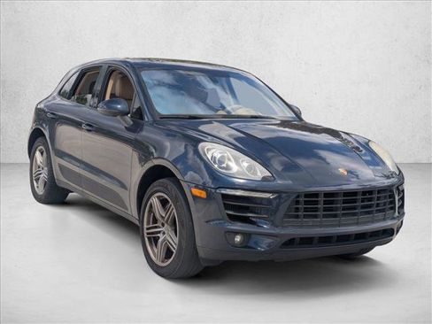 Used 2015 Porsche Macan S AWD/4WD image 3