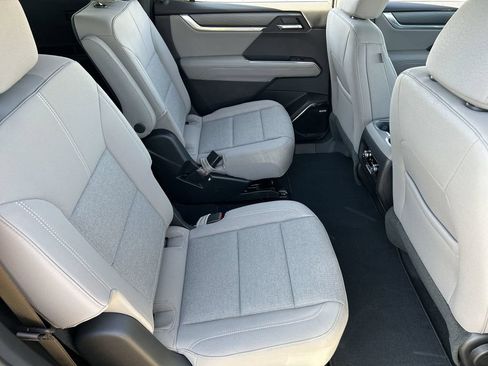 New 2026 GMC Acadia Elevation AWD/4WD image 27