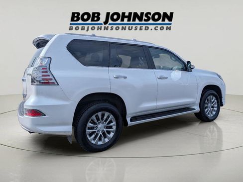 Certified 2023 Lexus GX 460 Premium w/ Premium Package AWD/4WD image 6