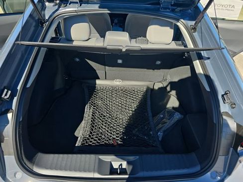 New 2026 Toyota Prius LE image 12