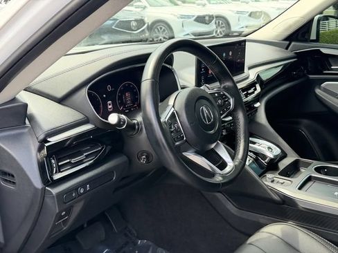 Used 2025 Acura MDX FWD image 12