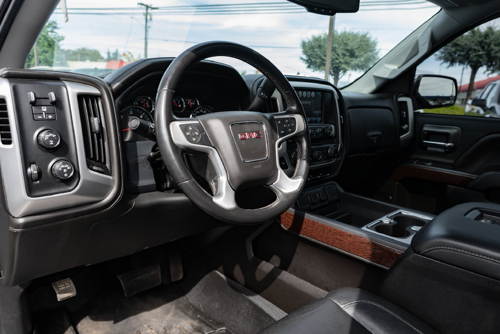 Used 2018 GMC Sierra 1500 SLT w/ SLT Premium Package AWD/4WD image 25