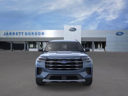 New 2026 Ford Explorer Active RWD image 6