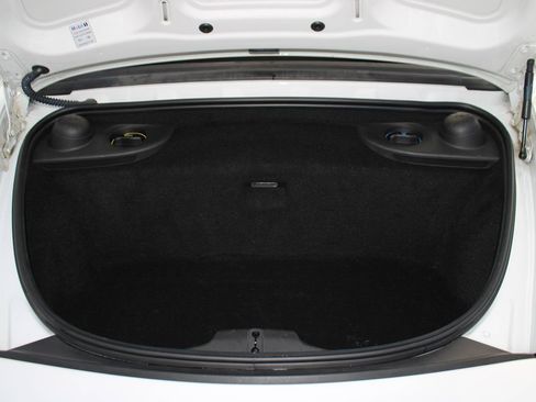 Used 2019 Porsche 718 Boxster RWD image 33