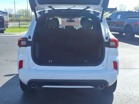 Certified 2023 Ford Escape ST-Line w/ Tech Pack #1 AWD/4WD image 7