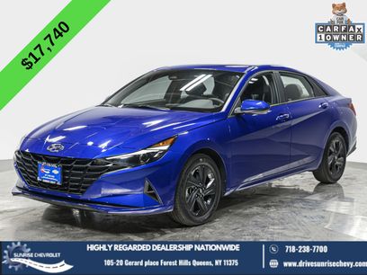 Used 2023 Hyundai Elantra SEL