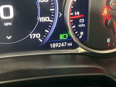 Used 2020 Chevrolet Blazer RS AWD/4WD image 12