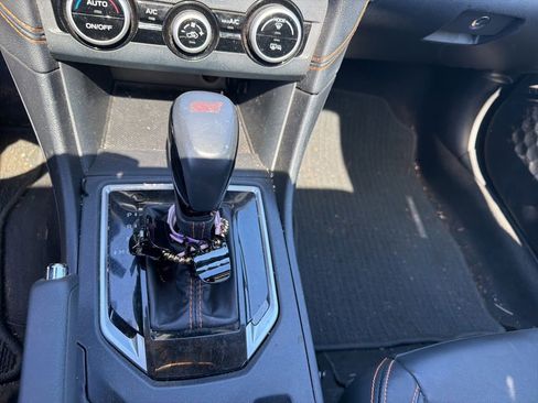 Used 2019 Subaru Crosstrek 2.0i Limited w/ Moonroof Package w/Navigation AWD/4WD image 14