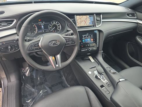 Used 2020 INFINITI QX50 Essential w/ Edition 30 Package AWD/4WD image 18