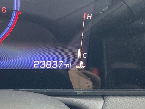 Used 2024 Chevrolet TrailBlazer LT w/ Driver Confidence Package image 32