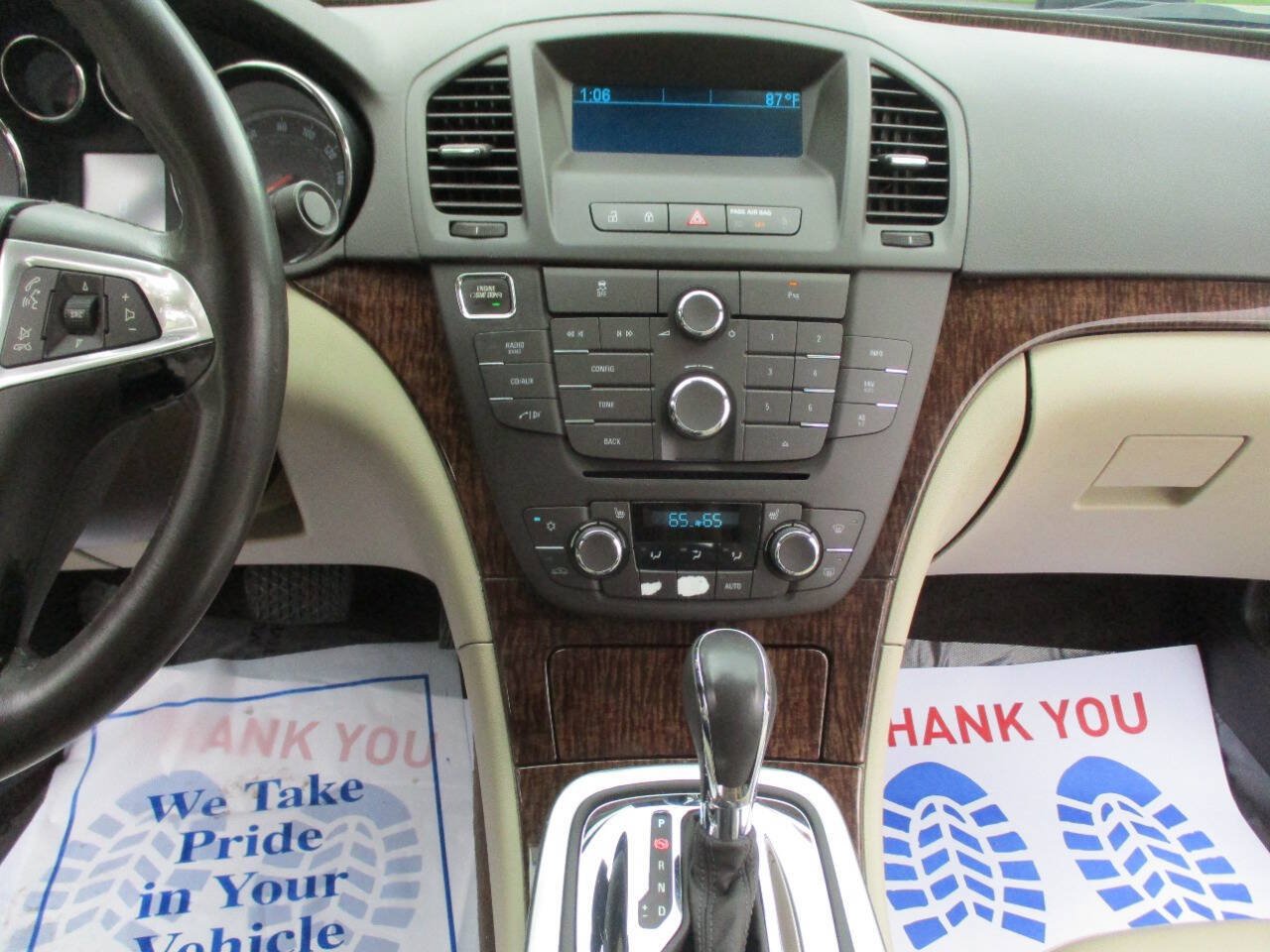 Used 2012 Buick Regal Premium FWD image 16