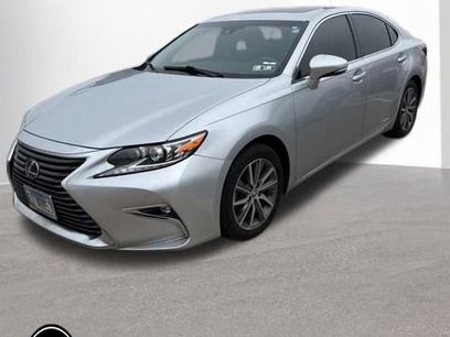 Used 2016 Lexus ES 300h