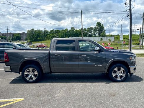 Used 2022 RAM 1500 Laramie AWD/4WD image 8