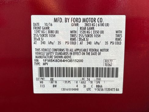 Used 2017 Ford Explorer XLT w/ Equipment Group 202A AWD/4WD image 36