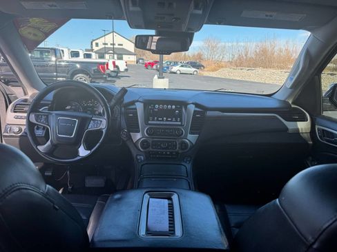 Used 2020 GMC Yukon XL Denali w/ Denali Ultimate Package image 39