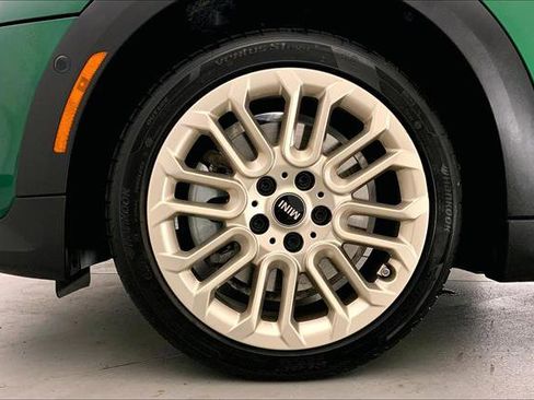 Certified 2025 MINI Cooper S image 8