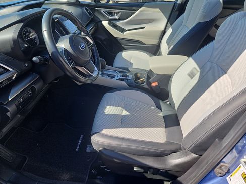 Used 2022 Subaru Forester Premium AWD/4WD image 30