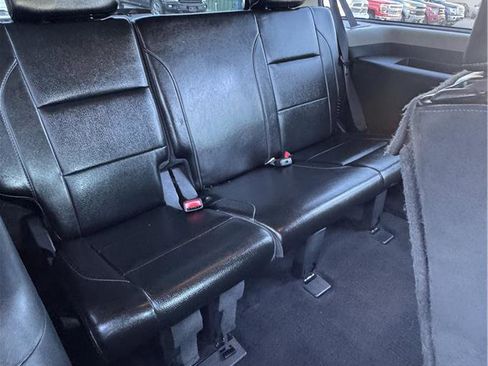 Used 2015 Nissan Armada Platinum image 28