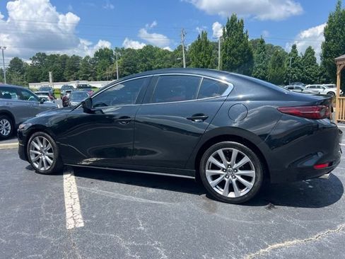 Used 2019 MAZDA MAZDA3 Sedan FWD image 8