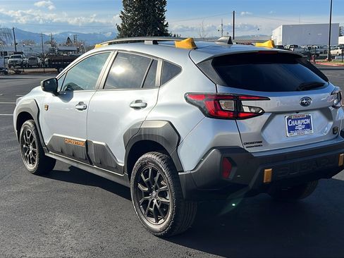 Used 2024 Subaru Crosstrek 2.5i Wilderness image 7