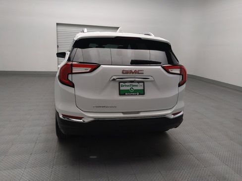 Used 2023 GMC Terrain SLT w/ Infotainment Package II image 6