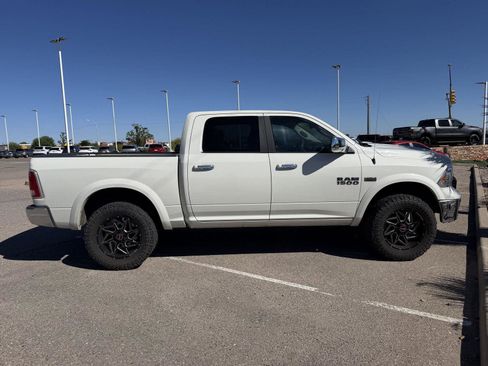 Used 2018 RAM 1500 Laramie AWD/4WD image 6