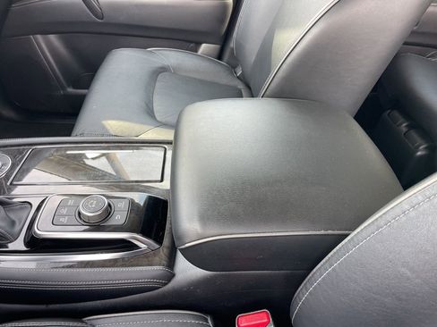Used 2024 INFINITI QX80 Luxe RWD image 11