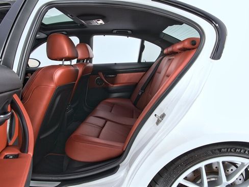 Used 2011 BMW M3 Sedan RWD image 40