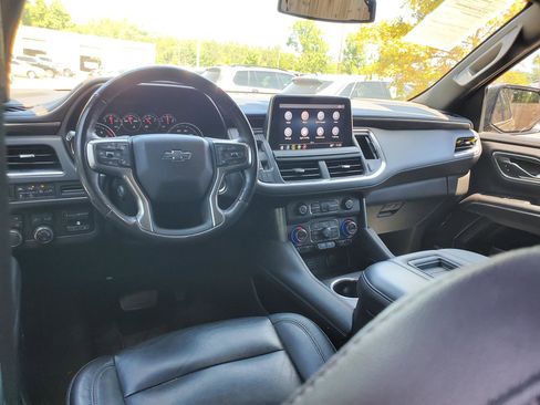 Used 2021 Chevrolet Tahoe Z71 w/ Z71 Signature Package AWD/4WD image 20